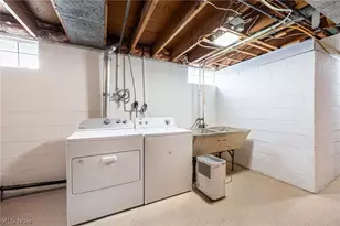 364 Mowbray Rd, Akron, OH 44333 - Photo 36