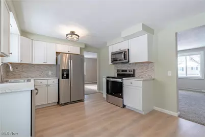 306 Ranowsky Court N, East Canton, OH 44730 - Photo 14