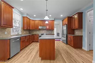 635 Prestige Woods Blvd, Aurora, OH 44202 - Photo 10