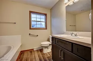 412 Taylor Dr SW, New Philadelphia, OH 44663 - Photo 20