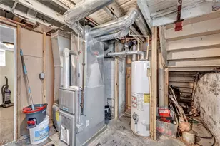 15002 Upton Ave, Loveland, OH 44110 - Photo 28