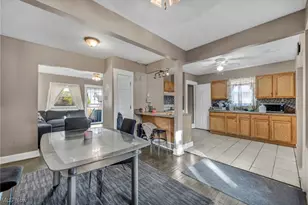 15002 Upton Ave, Loveland, OH 44110 - Photo 12