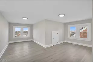 508 E Tallmadge Ave, Akron, OH 44310 - Photo 18