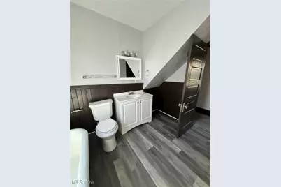 814 Lovett Place #2, Lorain, OH 44052 - Photo 10