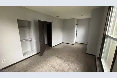 814 Lovett Place #2, Lorain, OH 44052 - Photo 8