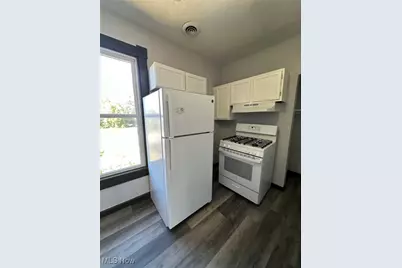 814 Lovett Place #2, Lorain, OH 44052 - Photo 4