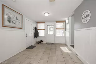 15446 Drake Rd, Strongsville, OH 44136 - Photo 4