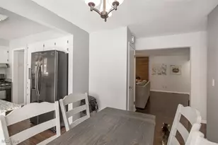 15446 Drake Rd, Strongsville, OH 44136 - Photo 18