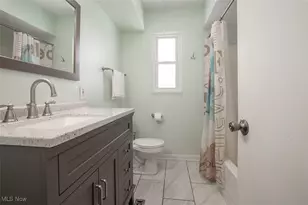 15446 Drake Rd, Strongsville, OH 44136 - Photo 20