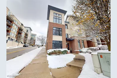 121 N Howard Street, Akron, OH 44308 - Photo 1