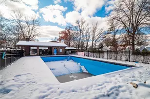 22968 Maple Ridge Rd, North Olmsted, OH 44070 - Photo 20