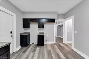 2115 W 96th St, Loveland, OH 44102 - Photo 10