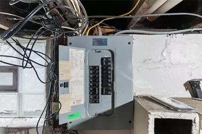 827 9th Street SW, Massillon, OH 44647 - Photo 22