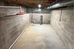 108 Sullivan Cir, Weirton, WV 26062 - Photo 16