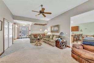 1485 Golden Ln, Grandview Heights, OH 44147 - Photo 6