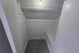 9825 Macon Ave, Loveland, OH 44102 - Photo 12