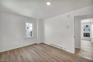 502 W 23rd St, Lorain, OH 44052 - Photo 28