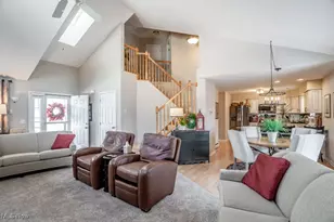 4632 Creekside Dr, Kent, OH 44240 - Photo 4