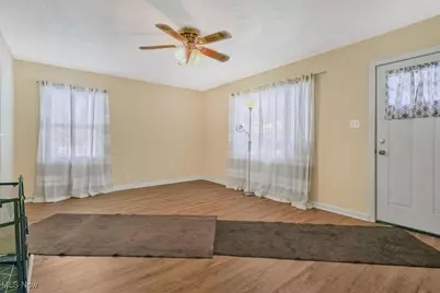 1188 Hardesty Boulevard, Akron, OH 44320 - Photo 16