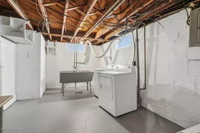 1188 Hardesty Boulevard, Akron, OH 44320 - Photo 30