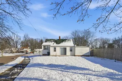 1188 Hardesty Boulevard, Akron, OH 44320 - Photo 8