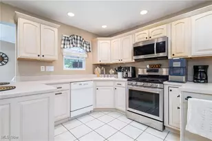 1228 Hanlin Way, Weirton, WV 26062 - Photo 12