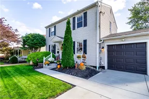 1228 Hanlin Way, Weirton, WV 26062 - Photo 2