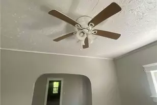 677 E 92nd St, Loveland, OH 44108 - Photo 14