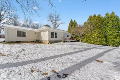 655 Blueberry Hill Drive, Canfield, OH 44406 - Photo 4