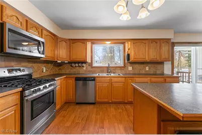 655 Blueberry Hill Drive, Canfield, OH 44406 - Photo 14