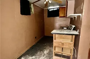 637 and 639 Dehass St, Martins Ferry, OH 43935 - Photo 18