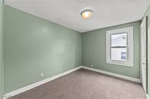 884 Lovers Ln, Akron, OH 44306 - Photo 28