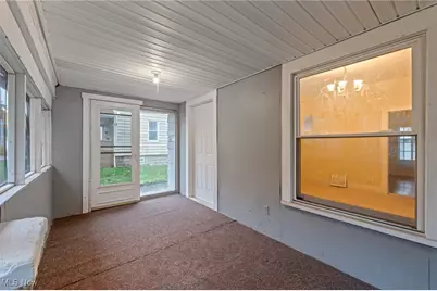 1053 Mount Vernon Avenue, Akron, OH 44310 - Photo 28