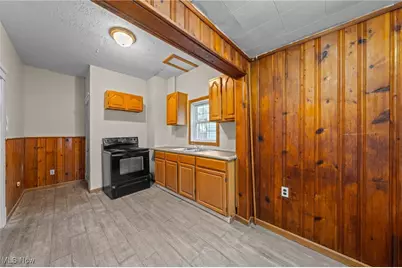 1053 Mount Vernon Avenue, Akron, OH 44310 - Photo 20
