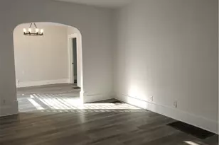 1046 Linden Ave, Akron, OH 44310 - Photo 4