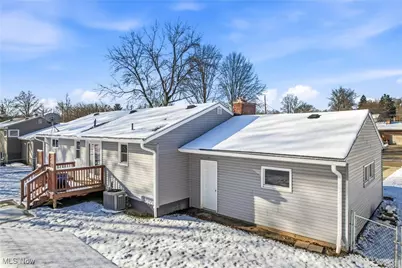 3425 Bentwillow Lane, Youngstown, OH 44511 - Photo 28