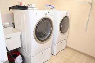 170 Sandy Ct, New Middletown, OH 44442 - Photo 24