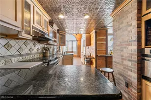 584 Apple Dr, Coventry, OH 44319 - Photo 24