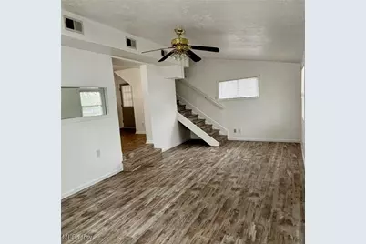 6245 S Pricetown Road #D, Berlin Center, OH 44401 - Photo 2