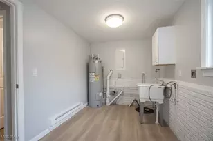 3834 Cambridge Ave, Lorain, OH 44053 - Photo 18