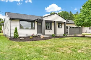 338 Blossom Ave, Campbell, OH 44405 - Photo 22