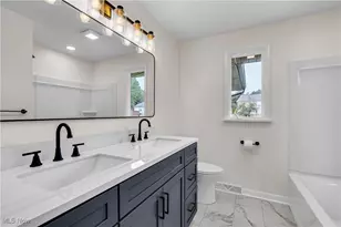 338 Blossom Ave, Campbell, OH 44405 - Photo 16