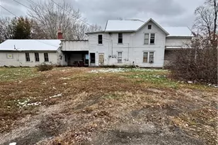 404 404 1/2 406 1/2 E Montgomery St, Marietta, OH 45750 - Photo 2