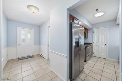 1002 Brittany Drive, Huron, OH 44839 - Photo 8