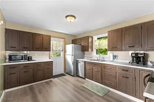 128 Alta St, Weirton, WV 26062 - Photo 10