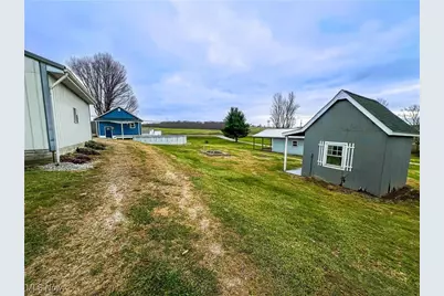 3895 Adamsville Road, Zanesville, OH 43701 - Photo 36