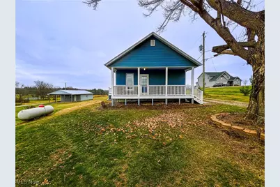 3895 Adamsville Road, Zanesville, OH 43701 - Photo 2