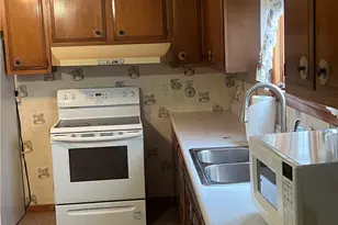 7296 Poore Rd, Conneaut, OH 44030 - Photo 6