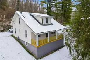 69631 Provident Rd, St Clairsville, OH 43950 - Photo 2