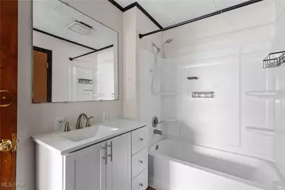 840 Hanover Street, Martins Ferry, OH 43935 - Photo 20